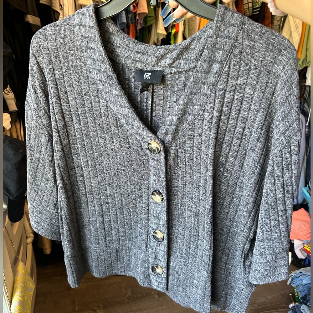 IZ Byer Sweater 🩶